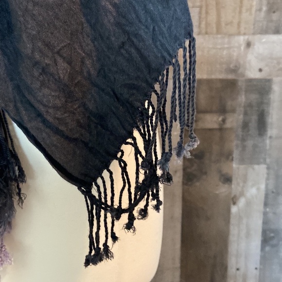 Gorgeous purple ombré scarf pastel whimsigoth lightweight dark feminine witchy - Picture 3 of 8